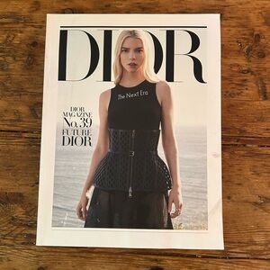Dior Magazine No. 39